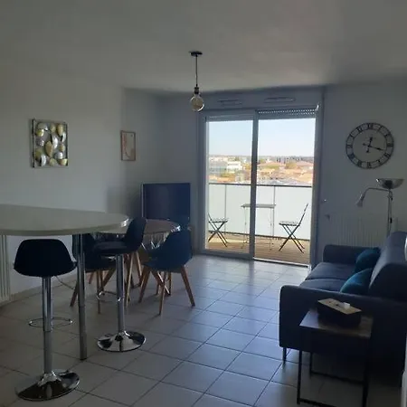 Spacieux T3 Balcon Parking Prive شقة *