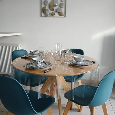 Spacieux T3 Balcon Parking Prive Апартаменты