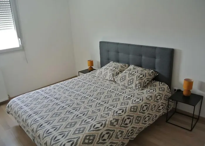 Апартаменты Spacieux T3 Balcon Parking Prive Тулуза